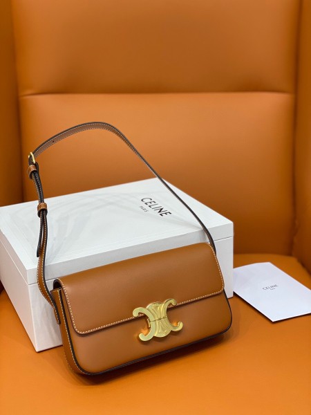 Celine(TRIOMPHE )