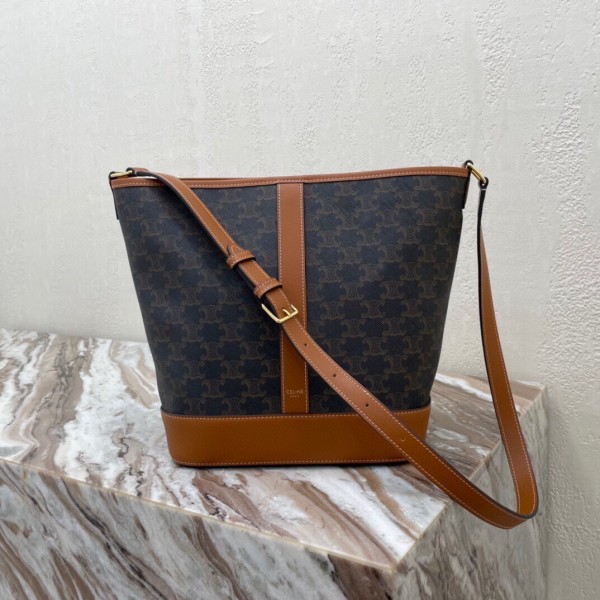 Celine(TRIOMPHE)