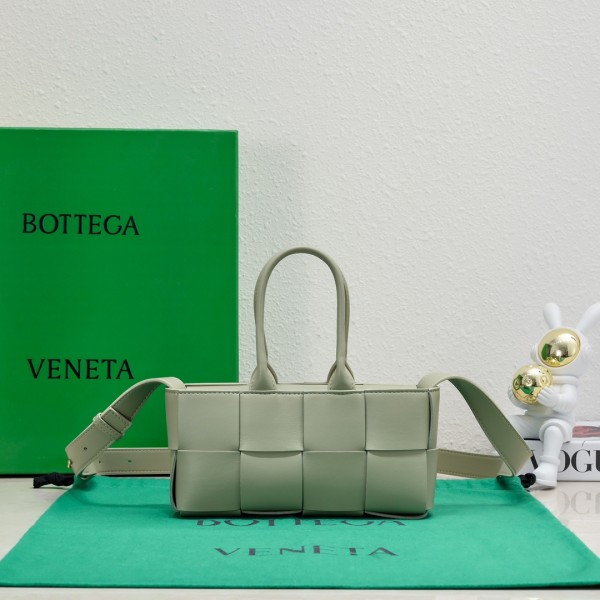 Bottega Veneta(Tote)