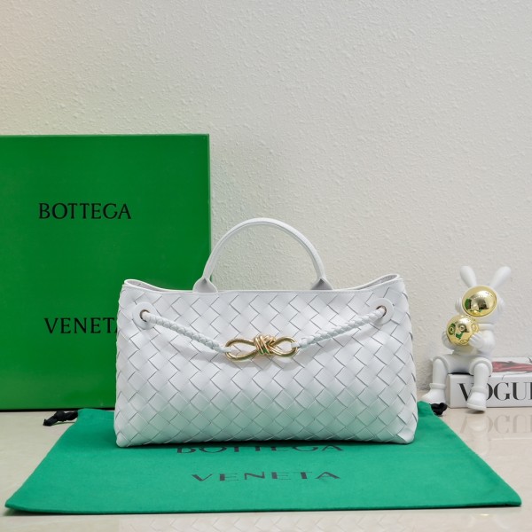 Bottega Veneta(Andiamo)