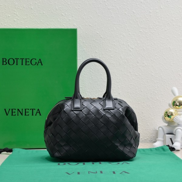 Bottega Veneta(Intrecciato)