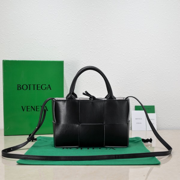 Bottega Veneta(Tote)