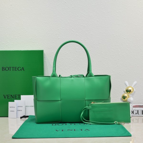 Bottega Veneta(Tote)