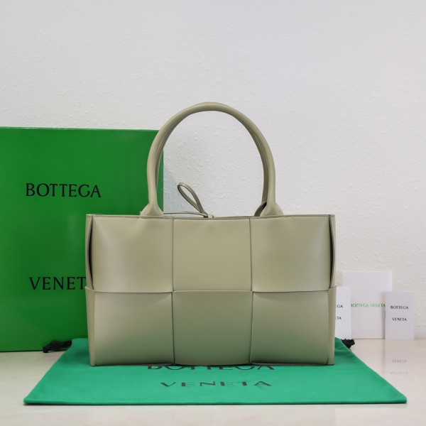 Bottega Veneta(Tote)