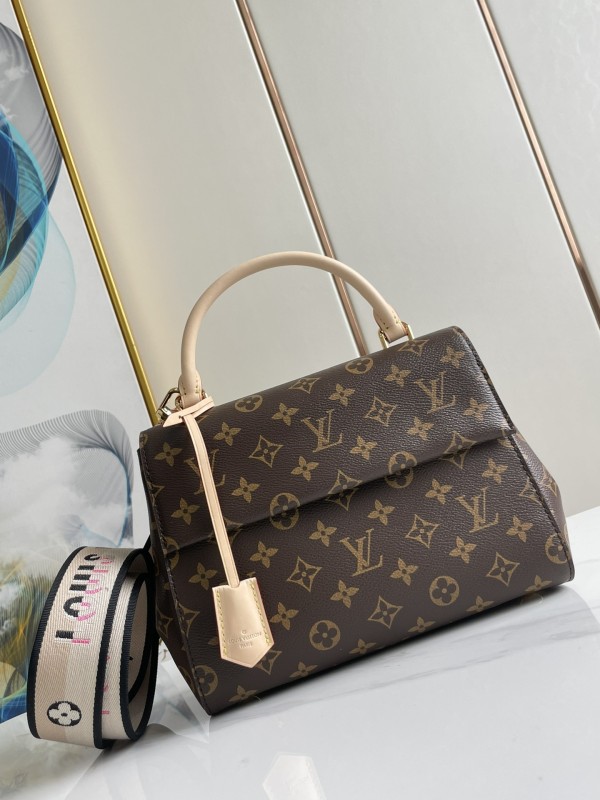 Louis Vuitton(Cluny)