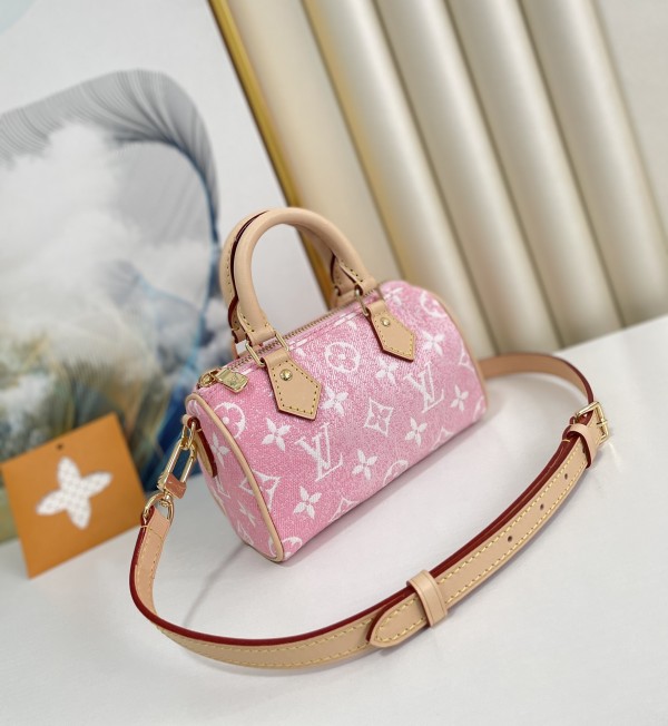 Louis Vuitton(Nano Speedy)