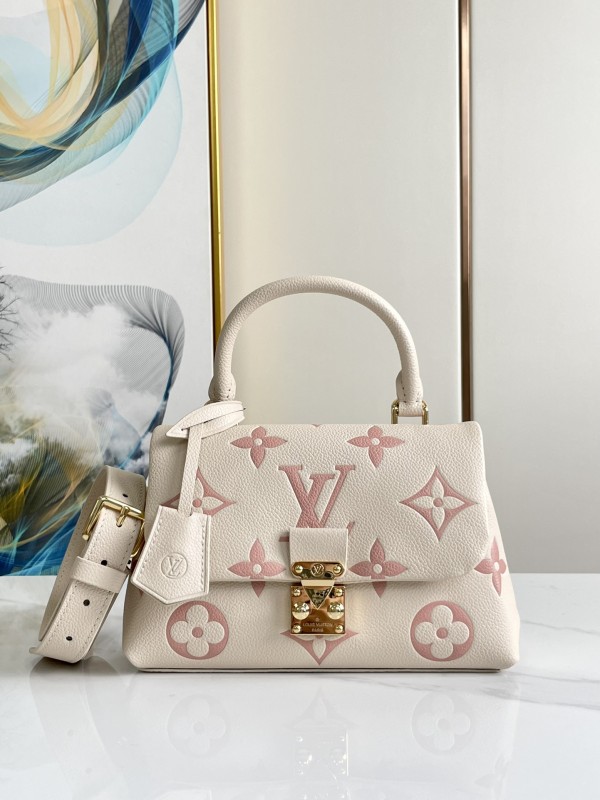 Louis Vuitton(MADELEINE BB)