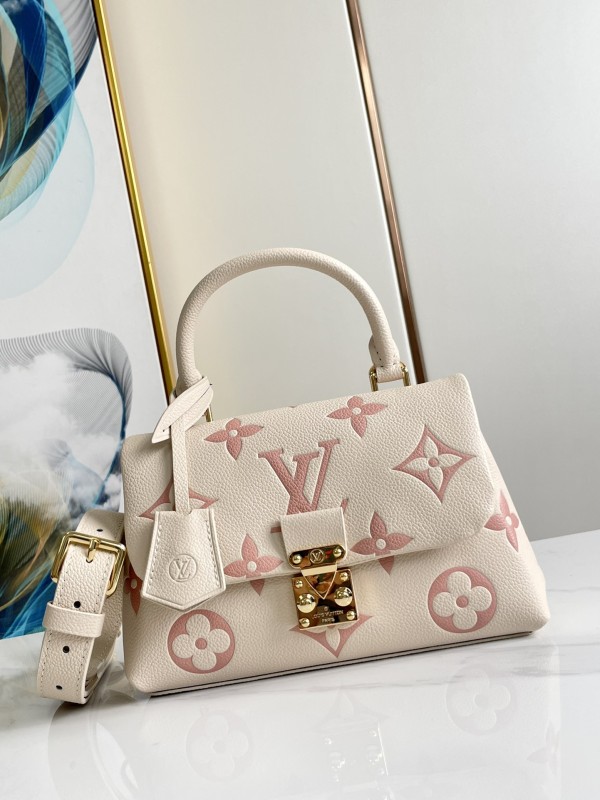 Louis Vuitton(MADELEINE BB)