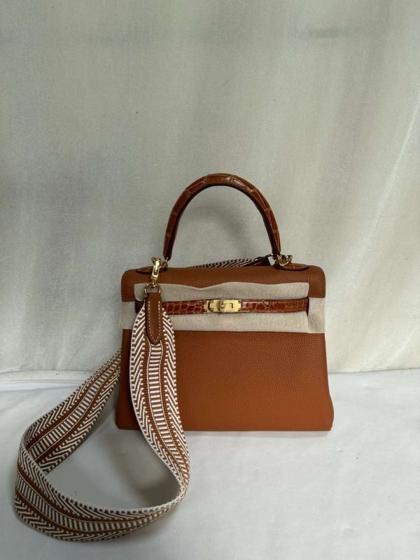 Hermes(完成の前にお客様と連絡して完璧を確認します)