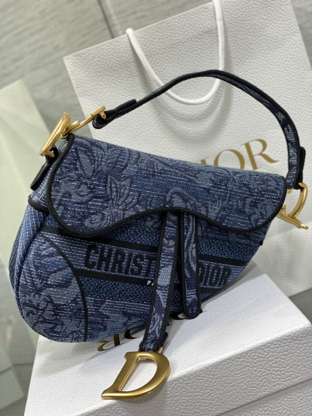 Dior(Saddle)