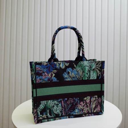 Dior(Book Tote)