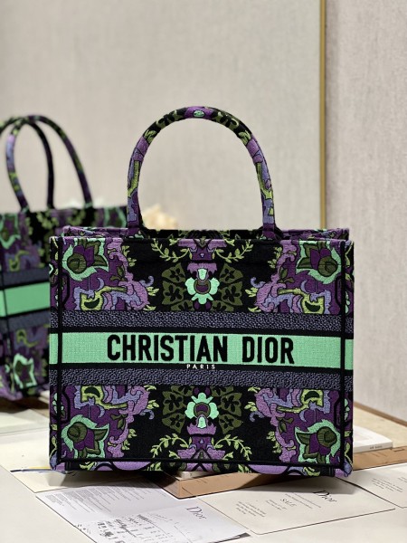 Dior(Book Tote)