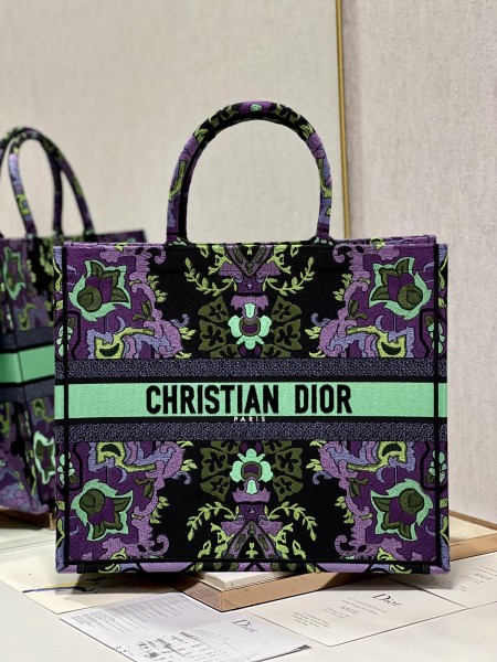 Dior(Book Tote)