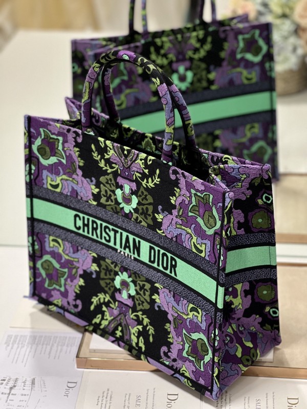Dior(Book Tote)