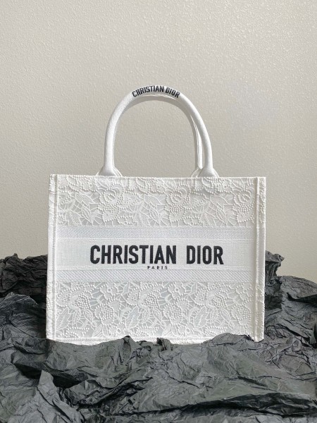 Dior(Book Tote)