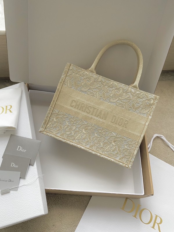 Dior(Book Tote)