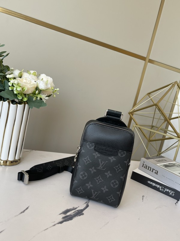 Louis Vuitton(Outdoor)