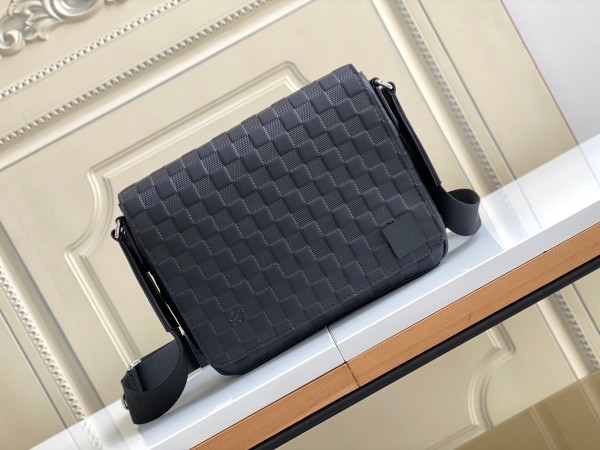 Louis Vuitton(District)