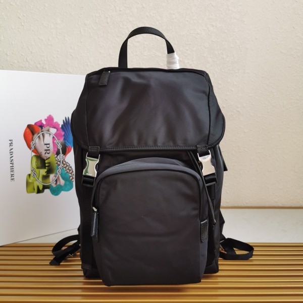 Prada(2VZ135)