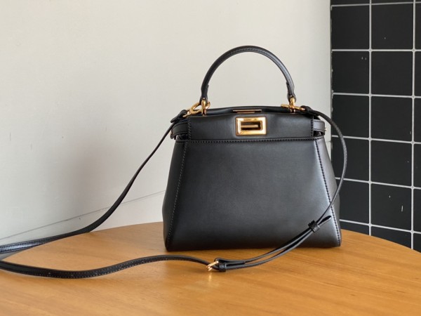 Fendi(peekaboo)
