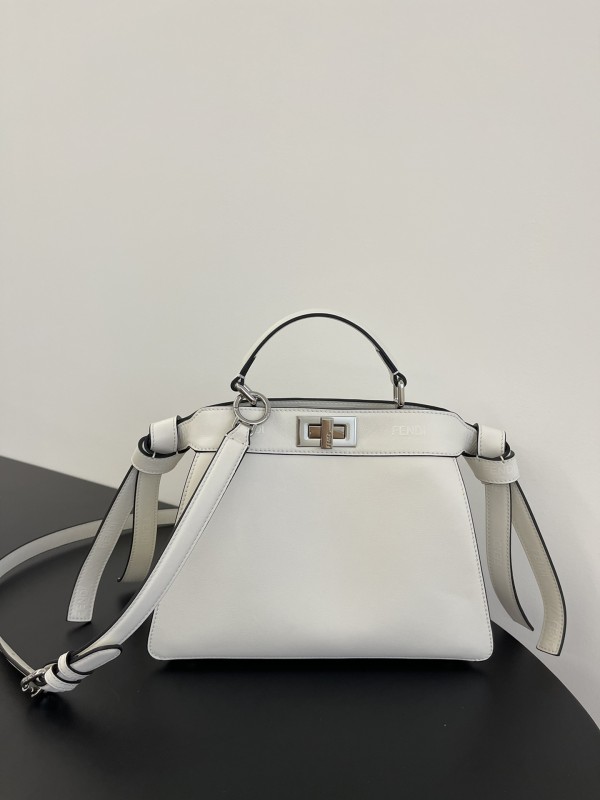 Fendi(peekaboo)