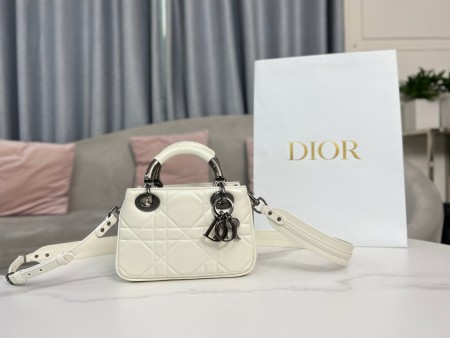Dior(Lady)