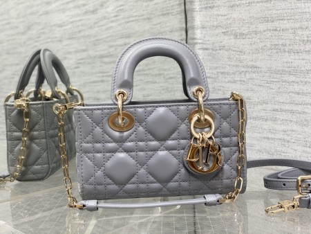 Dior(D-Joy)