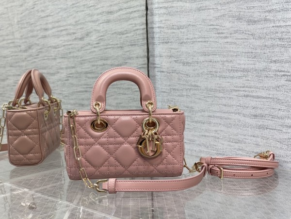 Dior(D-Joy)