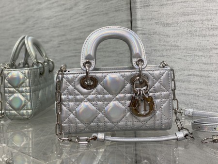 Dior(D-Joy)