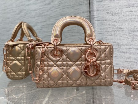 Dior(D-Joy)