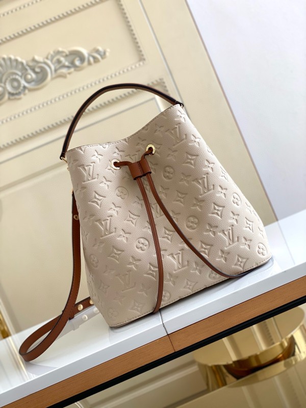 Louis Vuitton(Neo Noe)