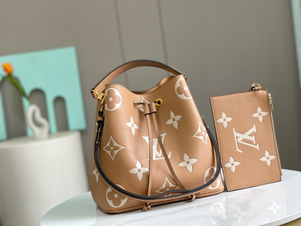 Louis Vuitton(Neo Noe)