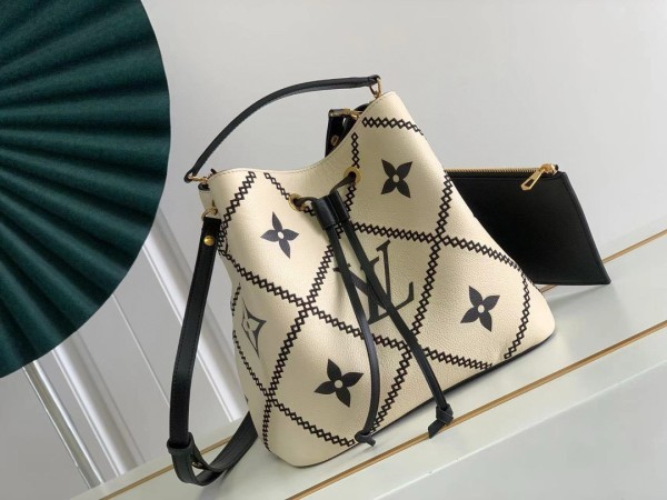 Louis Vuitton(Neo Noe)