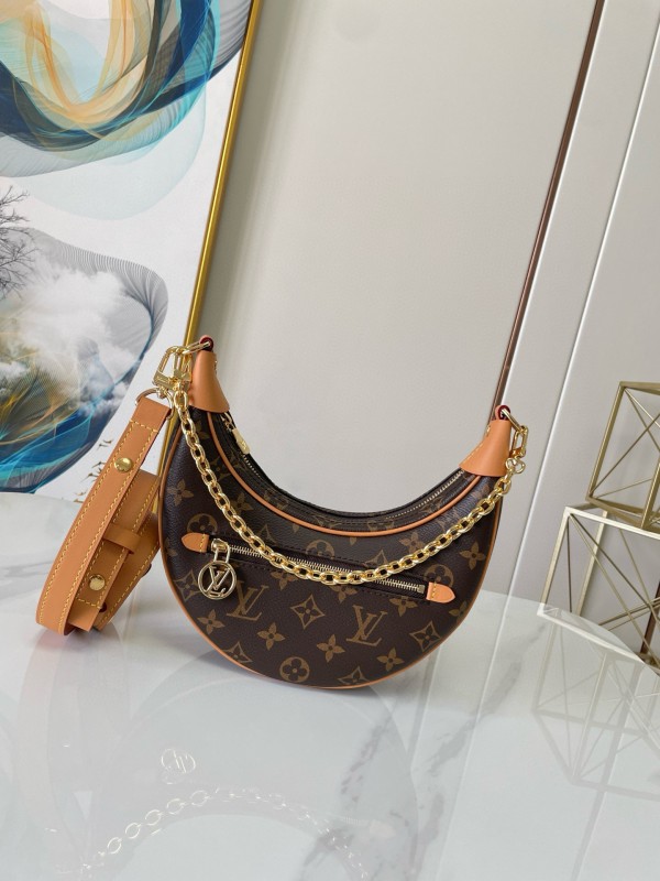 Louis Vuitton(Loop)