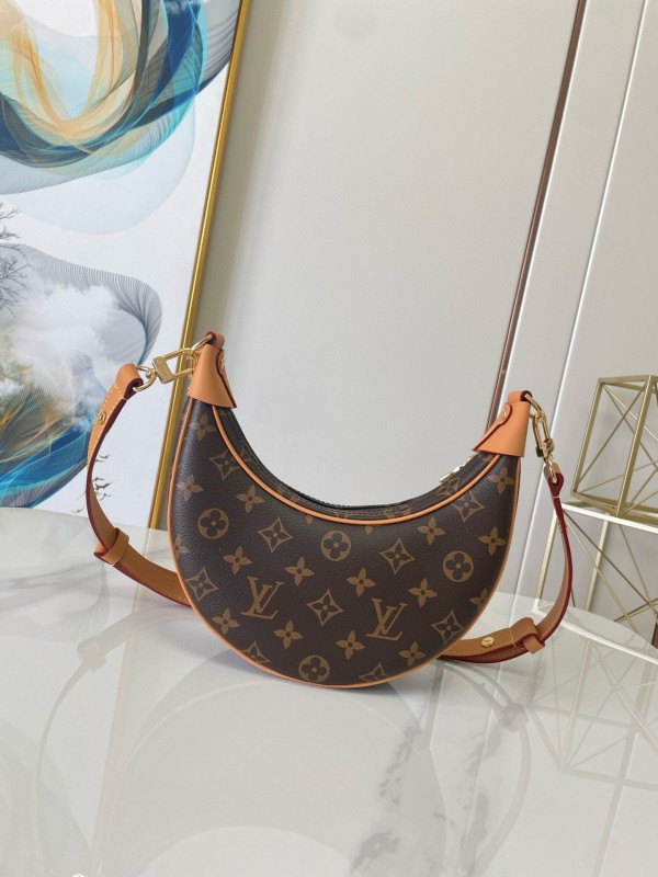 Louis Vuitton(Loop)