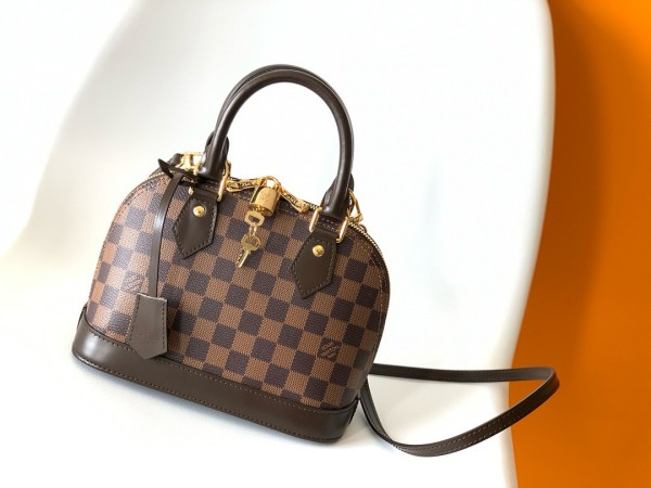 Louis Vuitton(Alma)