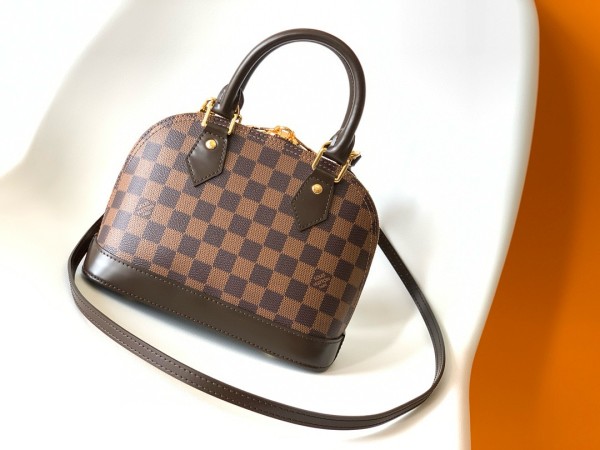 Louis Vuitton(Alma)
