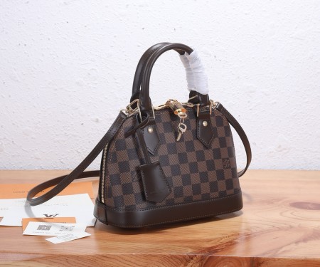 Louis Vuitton(Alma)