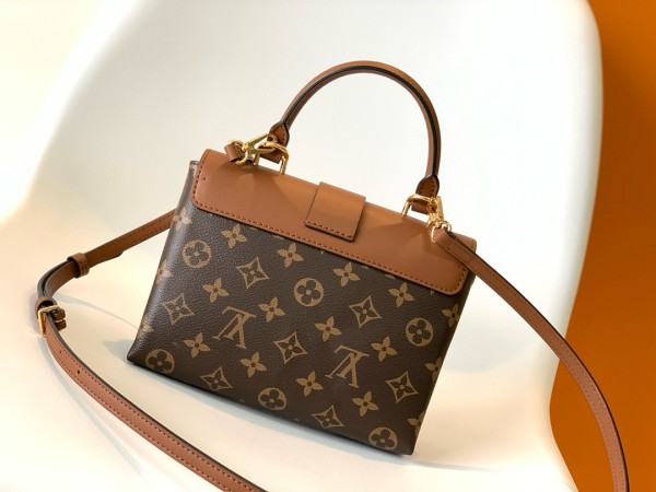Louis Vuitton(Locky BB)
