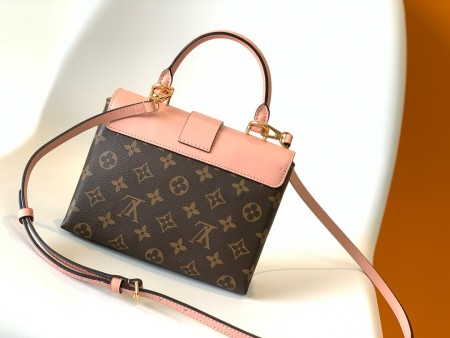 Louis Vuitton(Locky BB)