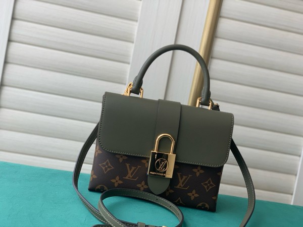 Louis Vuitton(Locky BB)