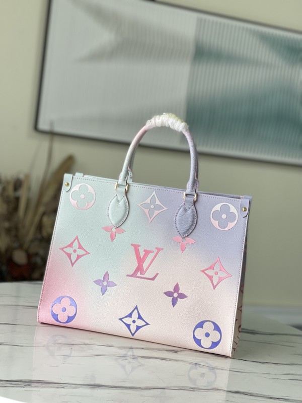 Louis Vuitton(On the go)