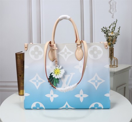 Louis Vuitton(On the go)