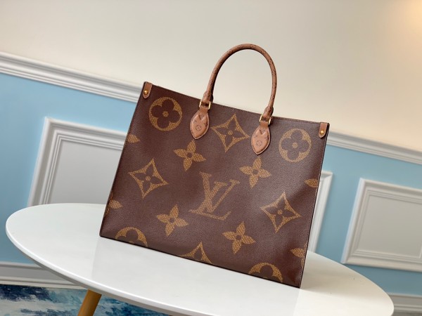 Louis Vuitton(On the go)