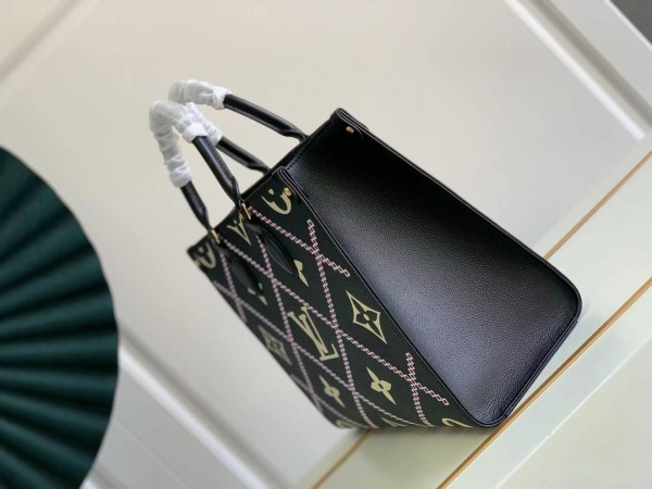 Louis Vuitton(On the go)