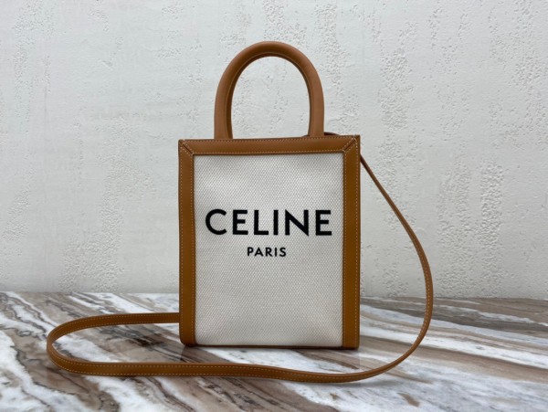 Celine(CABAS TRIOMPHE)