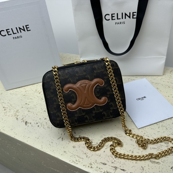 Celine (BOX TRIOMPHE)