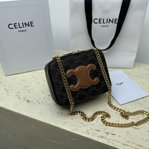 Celine (BOX TRIOMPHE)