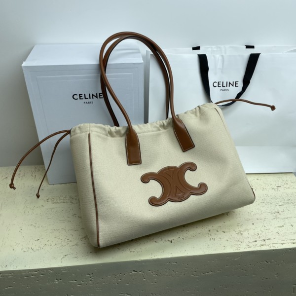 Celine (Triomphe)