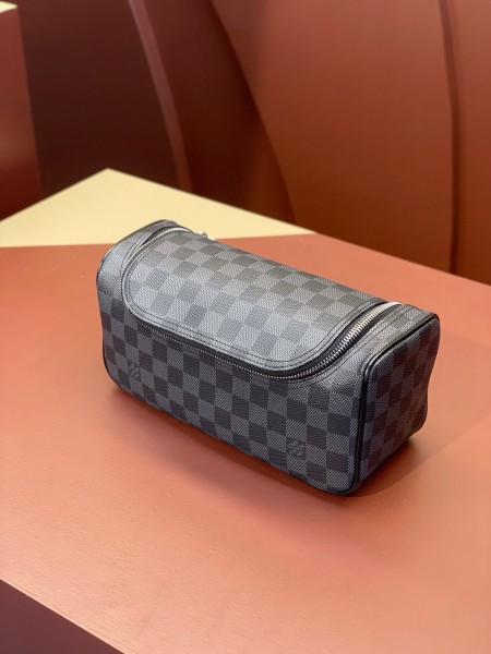 Louis Vuitton （M47625）